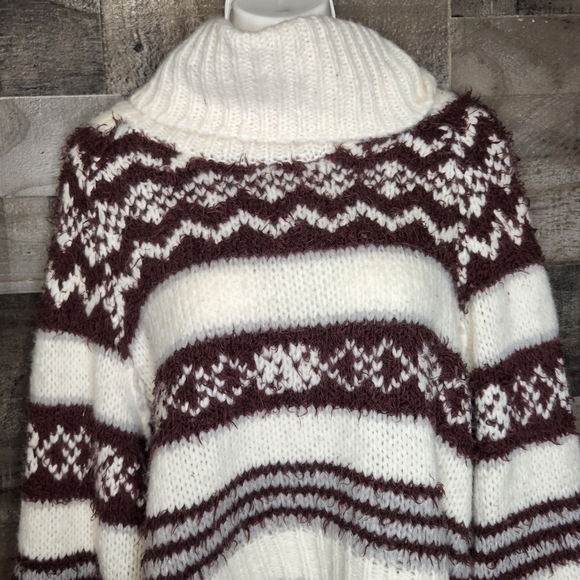 New Free People Check Me Out Pullover - Picture 4 of 10